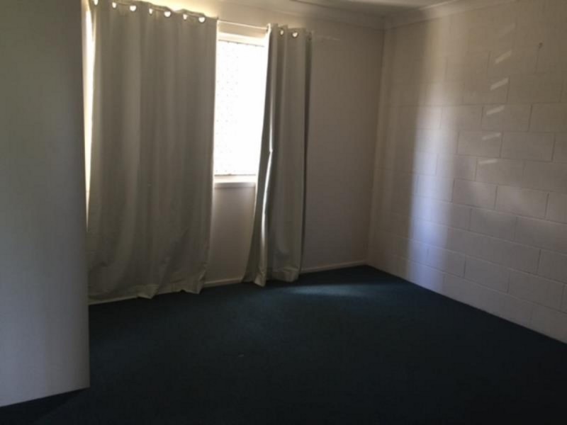 1/274 Carlton Street, Kawana QLD 4701